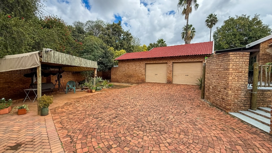 3 Bedroom Property for Sale in Doringkruin North West